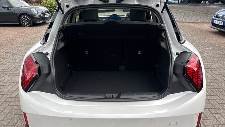 MINI Cooper 1.5 C Classic [Level 2] 5dr Auto Petrol Hatchback